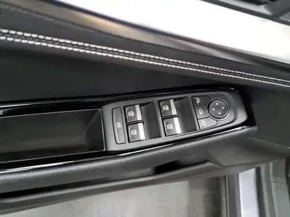 Photo 29 Renault Austral  mild hybrid advanced 130