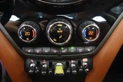 Photo 24 Mini Mini Countryman 125 - 95 ch ALL4 BVA6