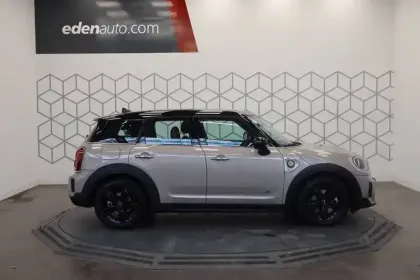 Photo 4 Mini Mini Countryman 125 - 95 ch ALL4 BVA6