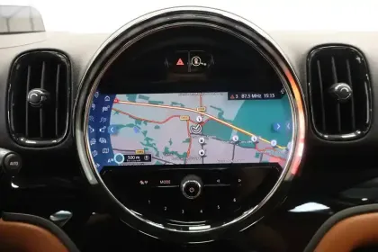 Photo 15 Mini Mini Countryman 125 - 95 ch ALL4 BVA6