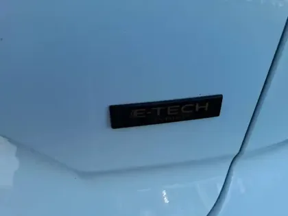 Photo 12 Renault Austral  E-Tech hybrid 200