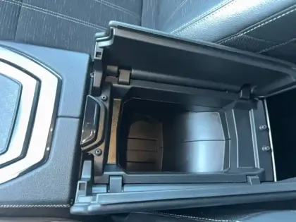 Photo 37 Renault Austral  E-Tech hybrid 200