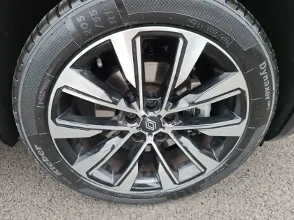 Photo 3 Renault Austral  E-Tech hybrid 200