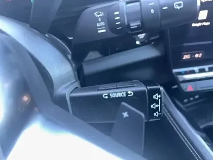 Photo 39 Renault Austral  E-Tech hybrid 200