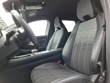 Photo 1 Renault Austral  E-Tech hybrid 200