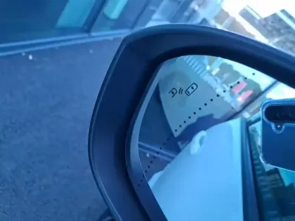 Photo 14 Renault Austral  E-Tech hybrid 200