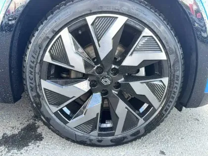 Photo 12 Renault Rafale  E-Tech full hybrid 200ch