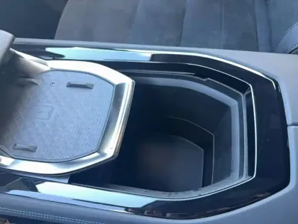 Photo 48 Renault Rafale  E-Tech full hybrid 200ch