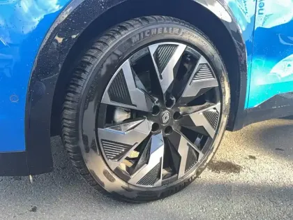 Photo 8 Renault Rafale  E-Tech full hybrid 200ch