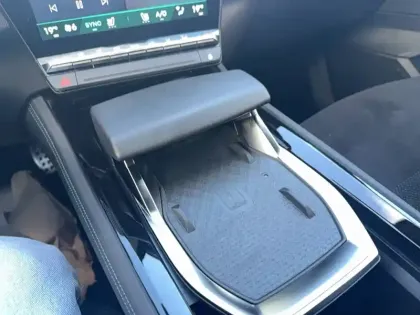 Photo 47 Renault Rafale  E-Tech full hybrid 200ch