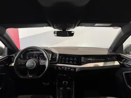 Photo 11 Audi A1  Sportback 30 TFSI 116 ch S tronic 7