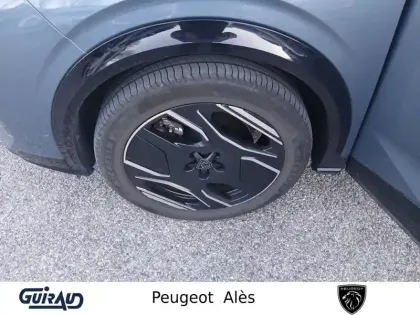 Photo 10 Peugeot 5008  Electrique 73 kWh 210 ch