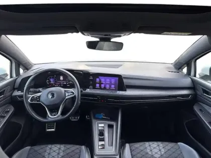 Photo 10 Volkswagen Golf  2.0 TDI SCR 150 DSG7