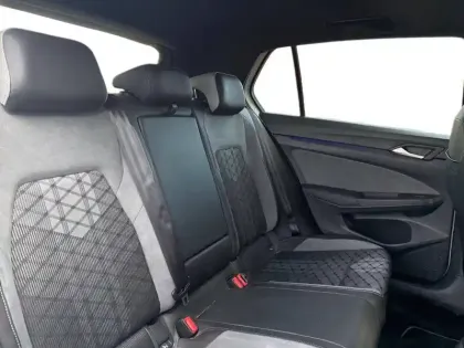 Photo 9 Volkswagen Golf  2.0 TDI SCR 150 DSG7