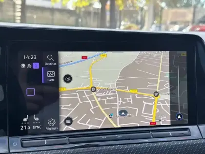 Photo 26 Volkswagen Golf  2.0 TDI SCR 150 DSG7