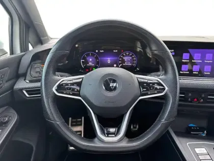 Photo 15 Volkswagen Golf  2.0 TDI SCR 150 DSG7