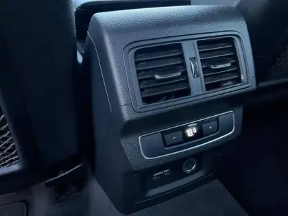 Photo 27 Audi Q5  55 TFSIe 367 S tronic 7 Quattro