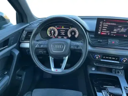 Photo 11 Audi Q5  55 TFSIe 367 S tronic 7 Quattro