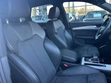 Photo 28 Audi Q5  55 TFSIe 367 S tronic 7 Quattro