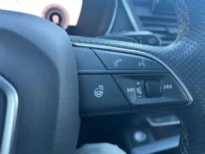 Photo 37 Audi Q5  55 TFSIe 367 S tronic 7 Quattro