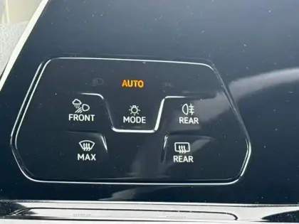 Photo 23 Volkswagen Golf  1.4 Hybrid Rechargeable OPF 204 DSG6