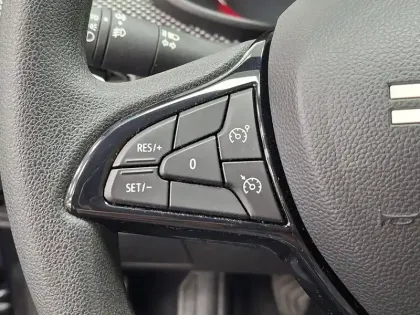 Photo 31 Dacia Sandero  TCe 90