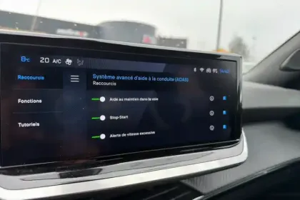 Photo 19 Peugeot 2008  100 S&S BVM6