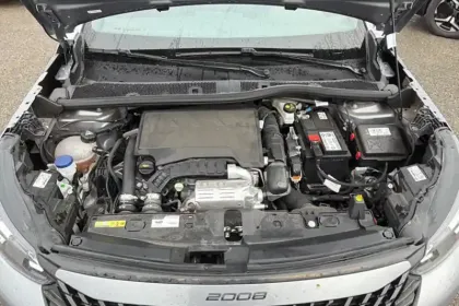 Photo 15 Peugeot 2008  100 S&S BVM6