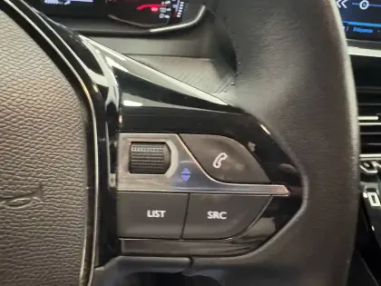 Photo 19 Peugeot 208  PureTech 75 S&S BVM5