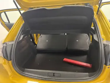 Photo 10 Peugeot 208  PureTech 75 S&S BVM5