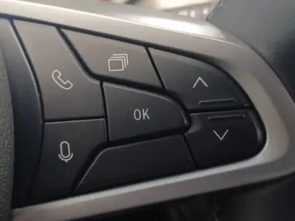 Photo 32 Dacia Duster  Hybrid 140