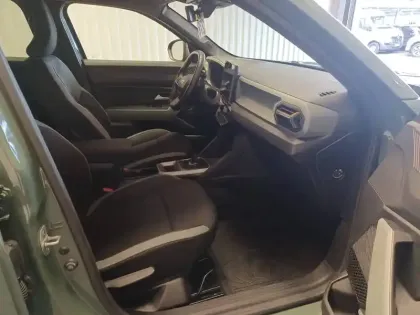 Photo 15 Dacia Duster  Hybrid 140