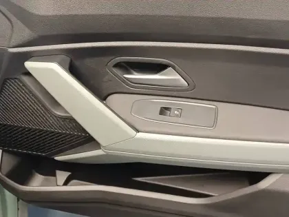 Photo 14 Dacia Duster  Hybrid 140