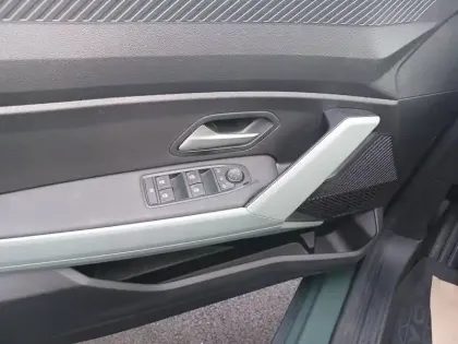 Photo 34 Dacia Duster  Hybrid 140