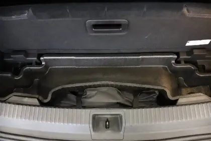 Photo 33 Renault Espace  E-Tech full hybrid 200 GSR2