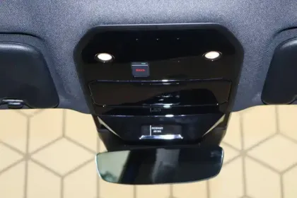 Photo 10 Renault Espace  E-Tech full hybrid 200 GSR2