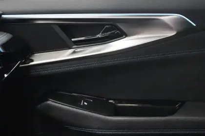 Photo 9 Renault Espace  E-Tech full hybrid 200 GSR2