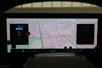 Photo 26 Renault Espace  E-Tech full hybrid 200 GSR2