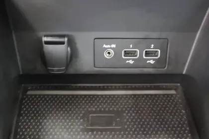 Photo 27 Renault Captur  E-Tech 145 - 21