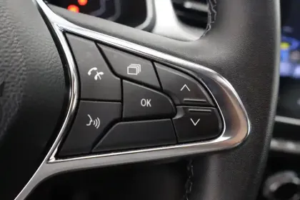 Photo 30 Renault Captur  E-Tech 145 - 21