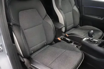 Photo 10 Renault Captur  E-Tech 145 - 21