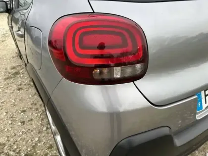 Photo 16 Citroën C3  BlueHDi 100 S&S BVM5