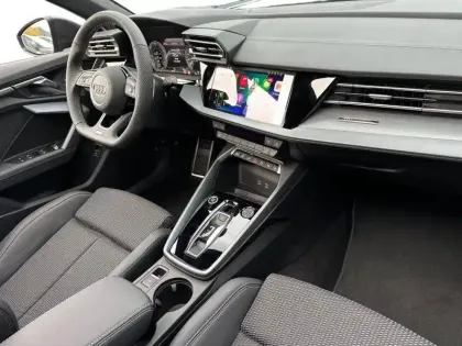 Photo 8 Audi A3  Sportback TFSI e Hybride rechargeable 204 S tronic 6