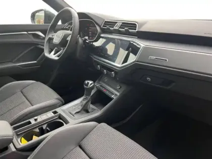 Photo 8 Audi Q3  Sportback 35 TDI 150 ch S tronic 7