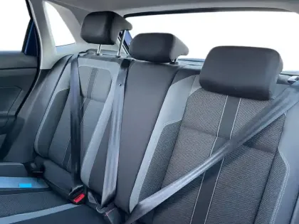 Photo 13 Volkswagen Polo  1.0 TSI 95 S&S DSG7