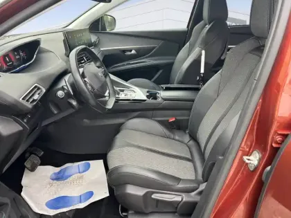 Photo 8 Peugeot 5008  PureTech 130ch S&S EAT8