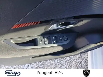 Photo 11 Peugeot 208  PureTech 100 S&S BVM6