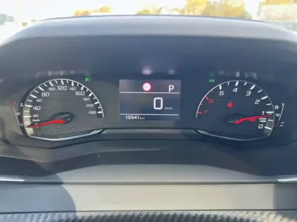 Photo 11 Peugeot 208  PureTech 100 S&S EAT8