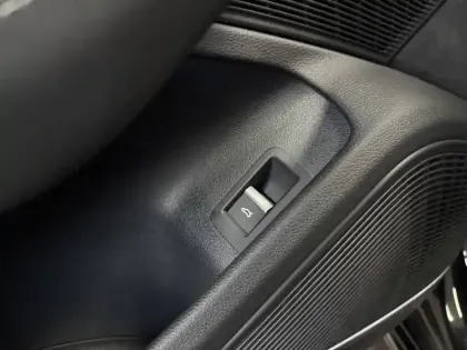 Photo 23 Audi A4 S4 V6 3.0 TDI 347 Tiptronic 8 Quattro