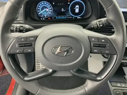 Photo 18 Hyundai Bayon  1.0 T-GDi 100 DCT-7 Hybrid 48V Creative